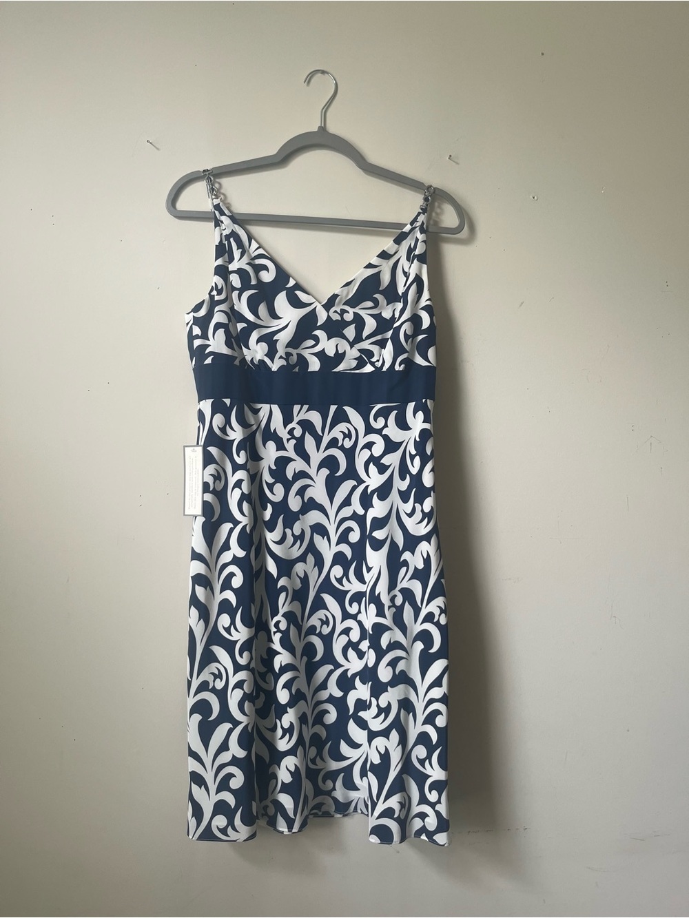 Ann Taylor Navy and White Scroll Print V-Neck Printed Dress